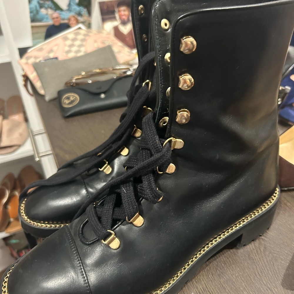 Stuart Weitzman Black Leather Lace-Up Boots
